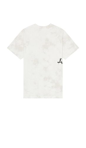 Cross Tee in . Size M. Also in XL/1X - Affliction - Modalova
