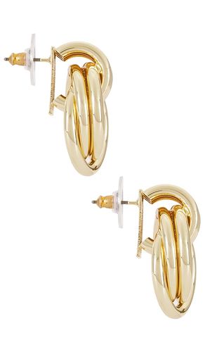 Interlocking Hoop Earrings in - BaubleBar - Modalova