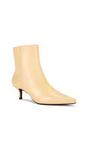 Harlow 50 Boot in . Size 38. Also in 39, 40, 41 - BLACK SUEDE STUDIO - Modalova
