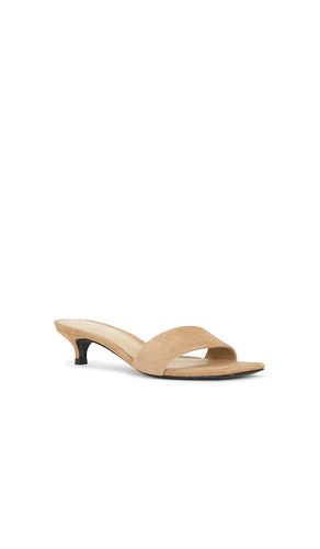 Avery 35 Mule in . Taglia 36. Also in 37, 38, 39, 40 - BLACK SUEDE STUDIO - Modalova