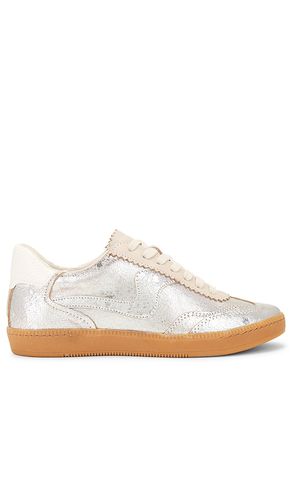 Notice Sneaker in . Size 7.5, 8.5 - Dolce Vita - Modalova