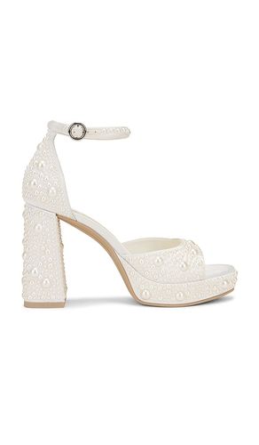 Pandro Pearl Heel in . Size 7.5. Also in 8.5, 9, 9.5, 10 - Dolce Vita - Modalova