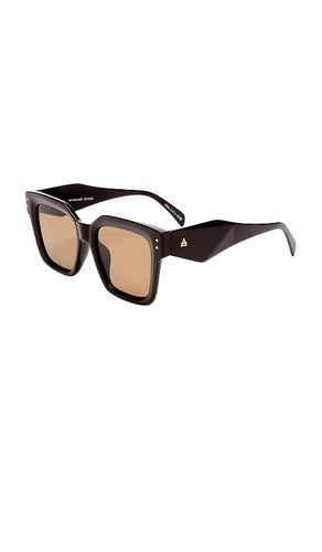 Magnitude sunglasses in color brown size all - AIRE - Modalova