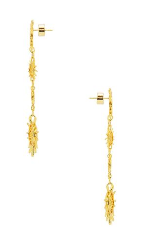 X Leslie Amon Aftersun Earrings in - EMMA PILLS - Modalova