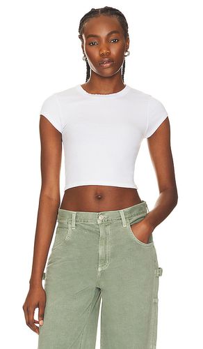 Silk Cropped Tee in . Size M, XL - Enza Costa - Modalova