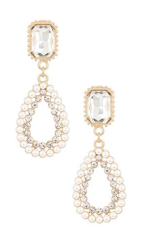 Luxe earrings in color ivory size all in - Ivory. Size all - Ettika - Modalova