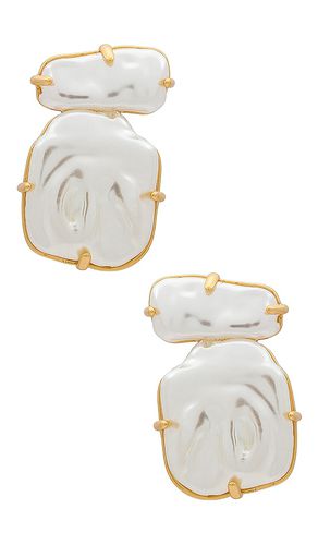 Pearl Earrings in - Ettika - Modalova