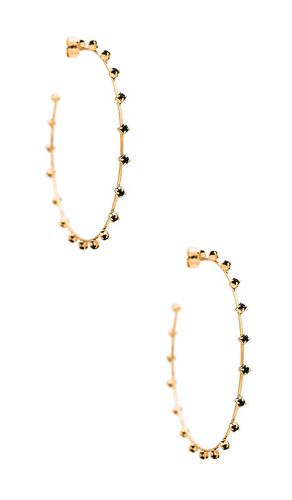 Studded hoops in color metallic gold size all in - Metallic Gold. Size all - Ettika - Modalova