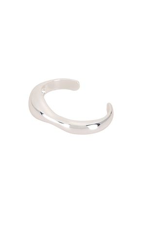 Liquid Cuff in - Ettika - Modalova