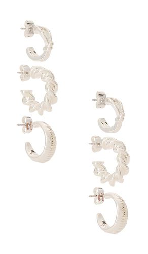 Twist & Texture Earring Set in - Ettika - Modalova