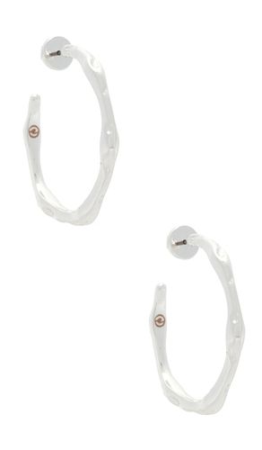 Classical Wave Hoops in - Ettika - Modalova