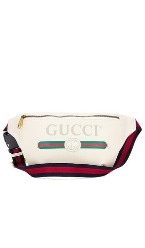 Gucci Marmont Waist Bag in - FWRD Renew - Modalova