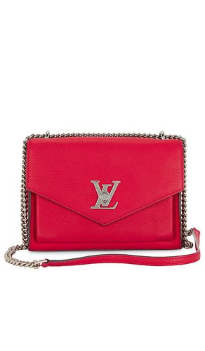 Louis Vuitton BB Leather Shoulder Bag in - FWRD Renew - Modalova