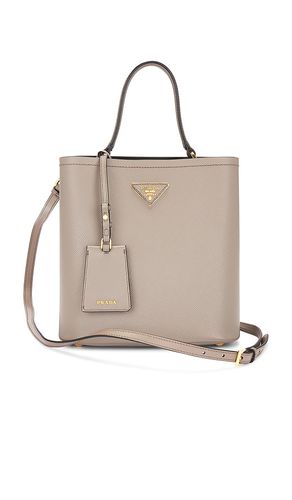 Bolso tote prada en color talla all en - Grey. Talla all - FWRD Renew - Modalova