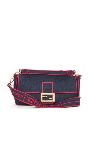 Bolso hombro fendi en color talla all en - Blue. Talla all - FWRD Renew - Modalova