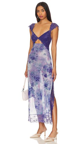 Slip maxi repentinamente fino en color azul talla M en - Blue. Talla M (también en L, XL) - Free People - Modalova