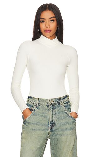 X Intimately FP Xyz Recycled Turtleneck Bodysuit In in . Size M/L - Free People - Modalova