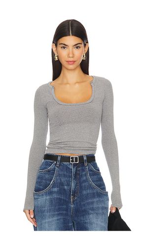 Top sin costuras clean slate en color gris talla L/XL en - Grey. Talla L/XL (también en M/L, XS/S) - Free People - Modalova