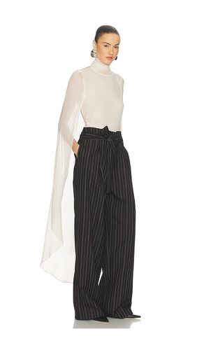 Georgette Cape Top in . Size L. Also in M, S, XL, XS, XXS - Helsa - Modalova