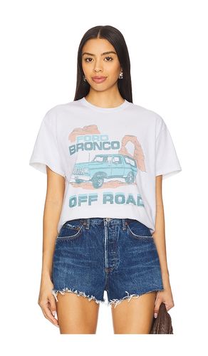 Camiseta ford bronco off road en color talla L en - White. Talla L (también en M, S, XL/1X, XS) - Junk Food - Modalova