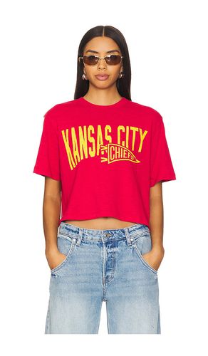 Chiefs Dual Threat Mock Neck Crop Tee in . Size M, S, XL, XS, XXL - Junk Food - Modalova