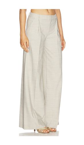 Allanah Mid Rise Trouser in . Size 2. Also in 4, 8 - L'AGENCE - Modalova