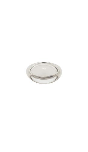 Crystal Orb Ring in . Taglia 7. Also in 8 - Loren Stewart - Modalova
