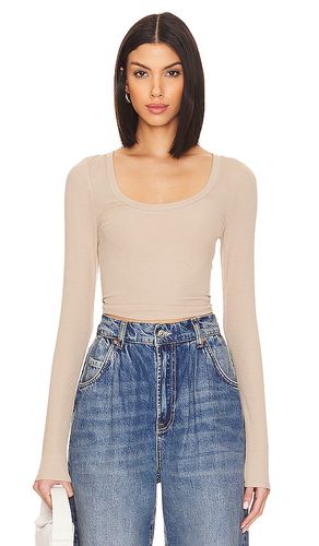 Megan Cropped Tee in . Size M, S - Lovers and Friends - Modalova