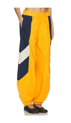 The Home Stretch Sneak Pants in . Size S. Also in M - MOTHER - Modalova