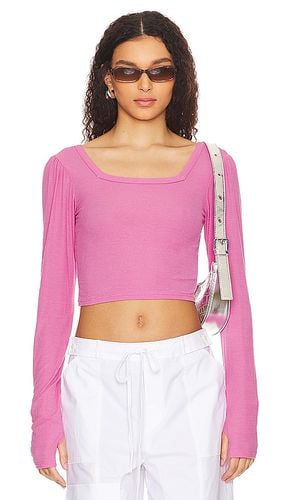 Pryderi Crop Square Neck Long Sleeve in . Size XXL/2X - Michael Lauren - Modalova