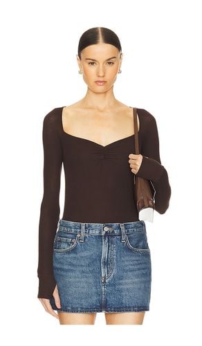 Kiran Sweetheart Neck Top in . Taglia S - Michael Lauren - Modalova