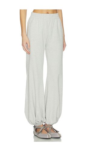 Boyfriend Puff Jog Pant in . Size L. Also in XS - Norma Kamali - Modalova