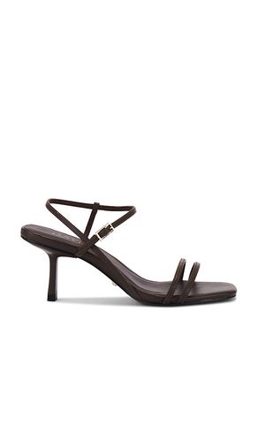 Riley Sandal in . Size 7.5. Also in 8 - RAYE - Modalova