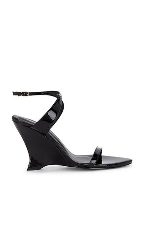 Savannah Wedge in . Size 7. Also in 7.5, 9.5 - RAYE - Modalova