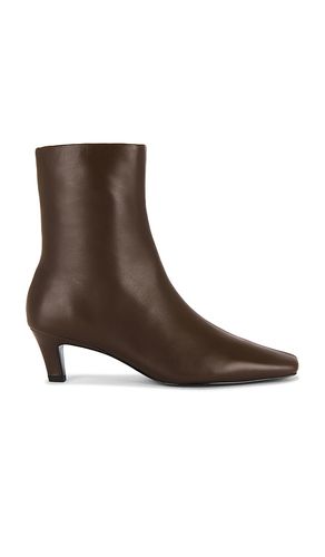 Lauren Boot in . Size 6.5. Also in 7, 7.5, 9 - RAYE - Modalova