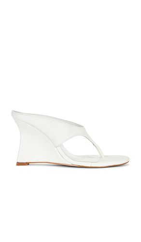 Jenna Wedge in . Size 10. Also in 6.5, 7, 7.5, 8, 8.5, 9 - RAYE - Modalova