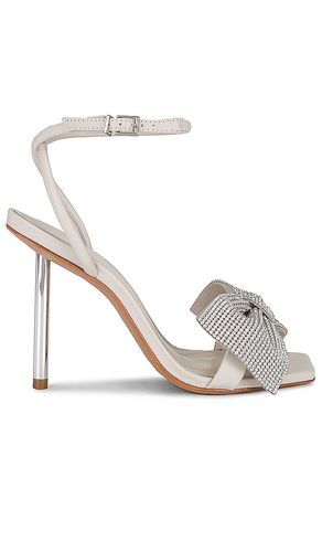 Sandalia mila en color ivory talla 6.5 en - Ivory. Talla 6.5 (también en 8.5) - Schutz - Modalova