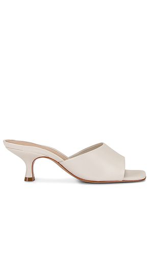 Dethalia Sandal in . Size 9, 9.5 - Schutz - Modalova