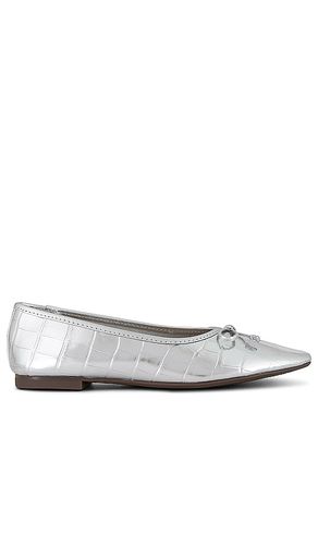 Zapato plano arissa en color plateado metálico talla 10 en - Metallic Silver. Talla 10 (también en 6, 6.5, 7.5, 8, 8.5, 9.5) - Schutz - Modalova