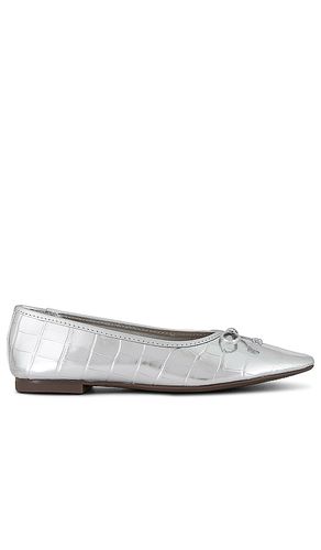 Zapato plano arissa en color plateado metálico talla 6 en - Metallic Silver. Talla 6 (también en 6.5, 8.5, 9.5) - Schutz - Modalova