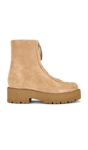 Farrah Bootie in . Size 8.5. Also in 10 - Schutz - Modalova