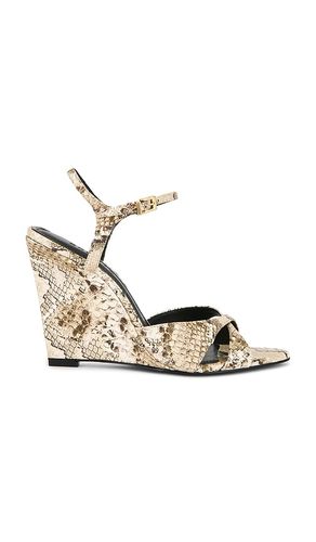 Maxine Wedge Sandal in . Size 6. Also in 7, 7.5, 8, 8.5, 9, 9.5, 10 - Schutz - Modalova