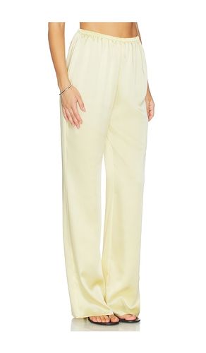 Lillian Satin Pant in . Size L. Also in M, S - SEROYA - Modalova