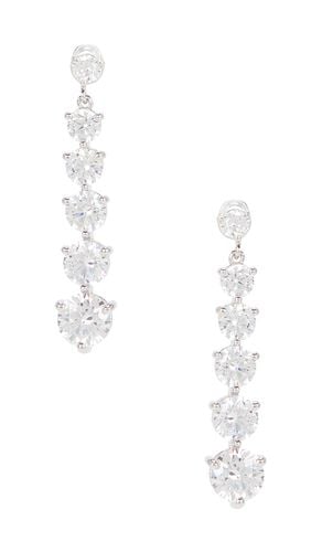 Graduated Tennis Earring in - SHASHI - Modalova