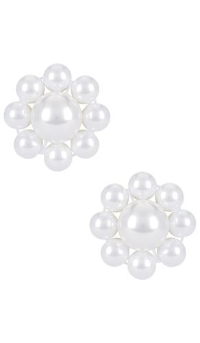 Lola Large Stud in - SHASHI - Modalova