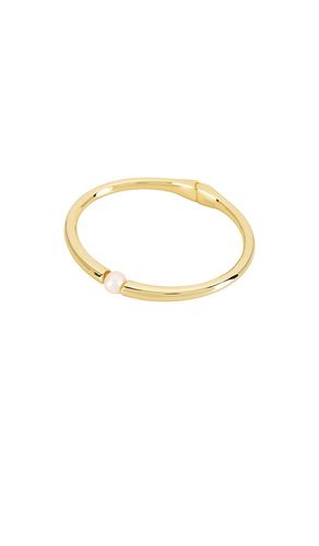 Essential Bracelet Cuff in - SHASHI - Modalova