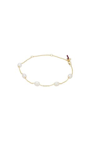 Emily Pearl Bracelet in - SHASHI - Modalova