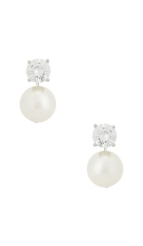 SHASHI Jones Stud Earring in Ivory - SHASHI - Modalova