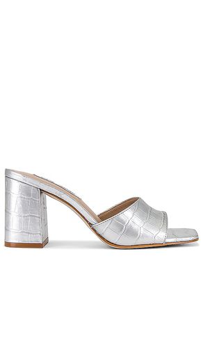 Sandalia alaya en color plateado metálico talla 6 en - Metallic Silver. Talla 6 (también en 8.5) - Steve Madden - Modalova