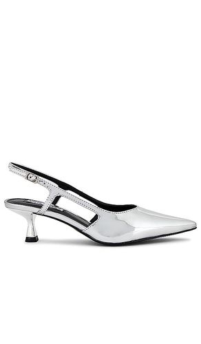 Tacón legaci en color plateado metálico talla 10 en - Metallic Silver. Talla 10 (también en 6, 8.5, 9.5) - Steve Madden - Modalova